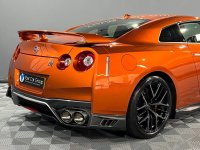 NISSAN GT-R