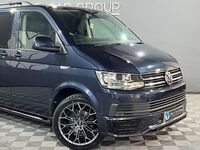 VOLKSWAGEN TRANSPORTER SHUTTLE