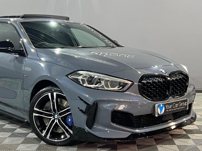 BMW 1 SERIES