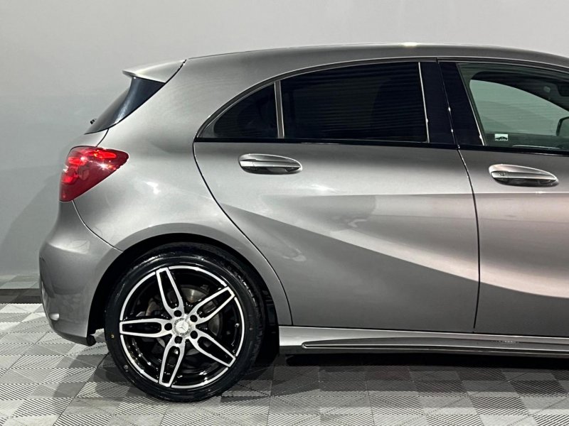 MERCEDES-BENZ A CLASS