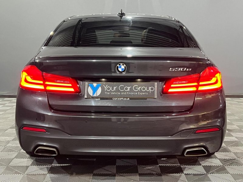 BMW 5 SERIES