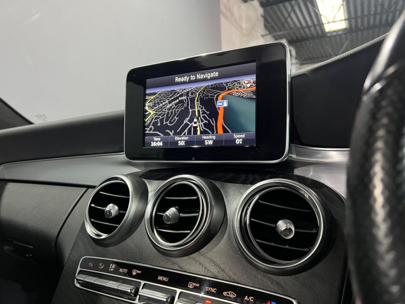 MERCEDES-BENZ C CLASS