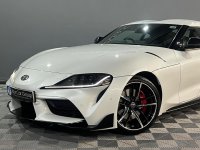 TOYOTA SUPRA