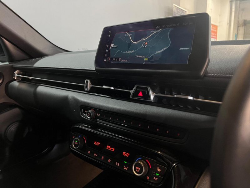 TOYOTA SUPRA