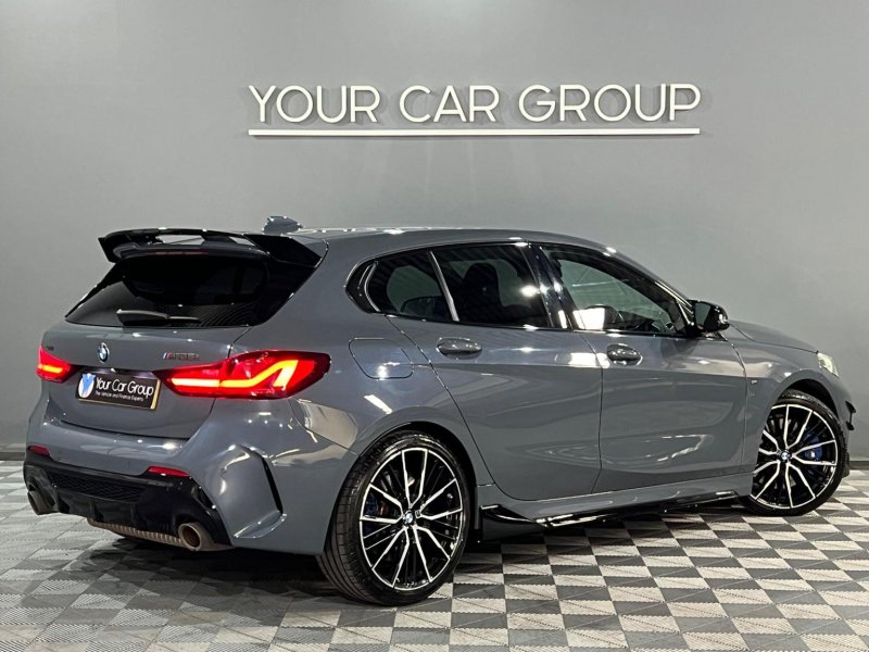 BMW 1 SERIES