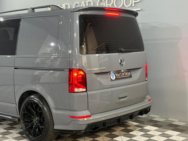 VOLKSWAGEN TRANSPORTER